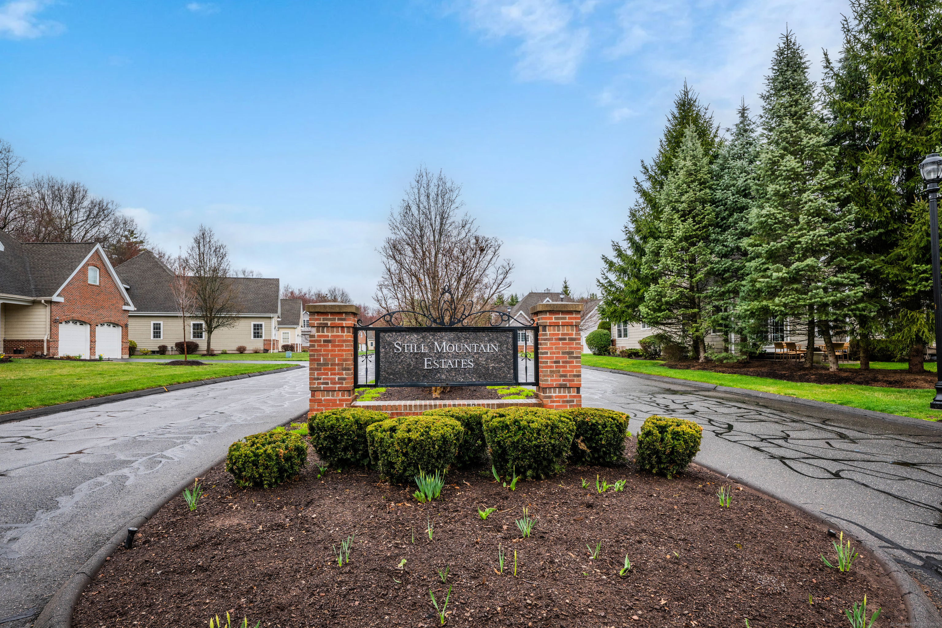 4 Avery Road #4, Bloomfield, Connecticut image 2