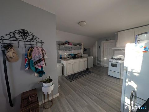 Photo of 268 Washington Street, New Britain, CT 06051 (MLS # 24162881)