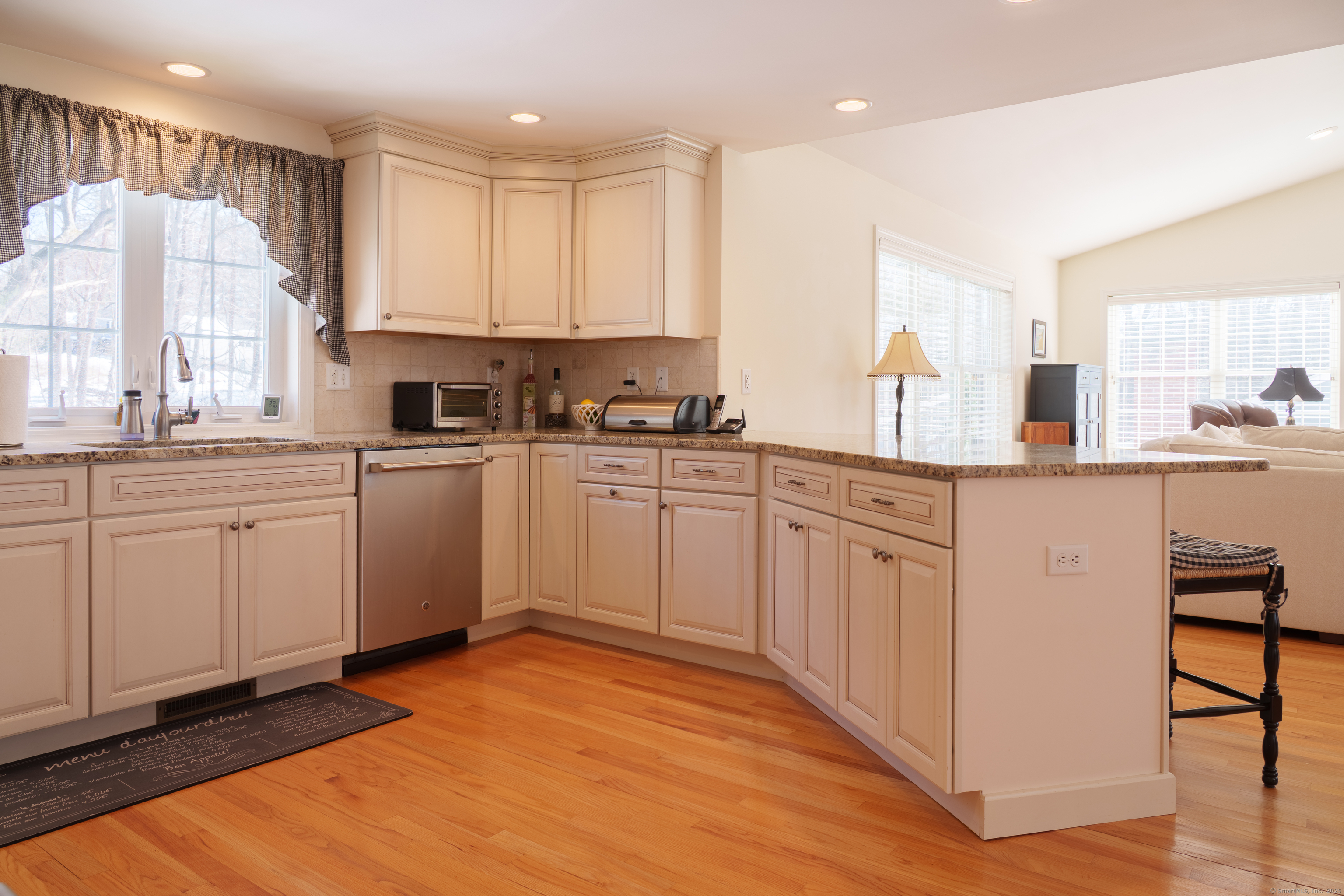 104 Ridgeview Place, Cheshire, Connecticut image 10