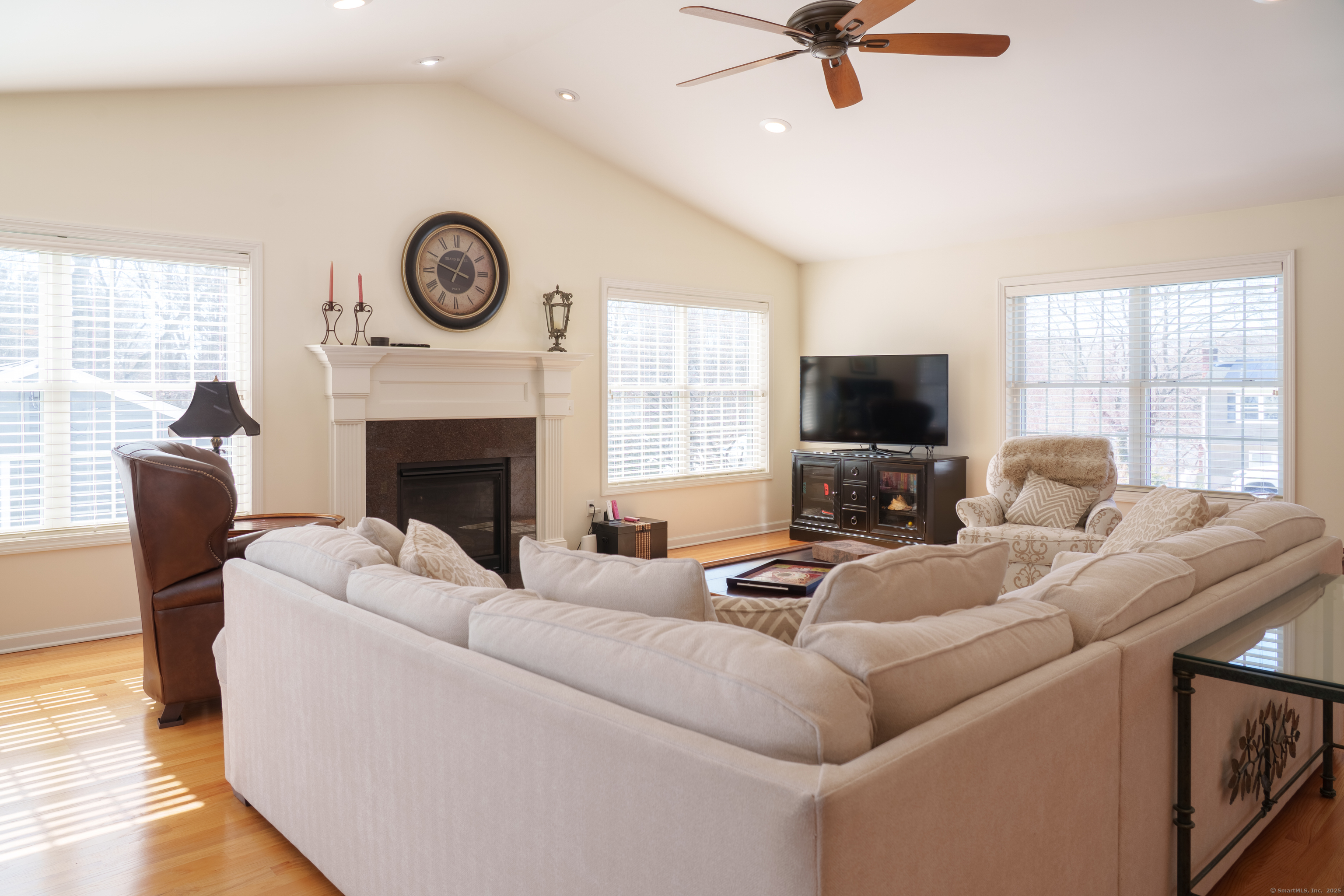 104 Ridgeview Place, Cheshire, Connecticut image 5