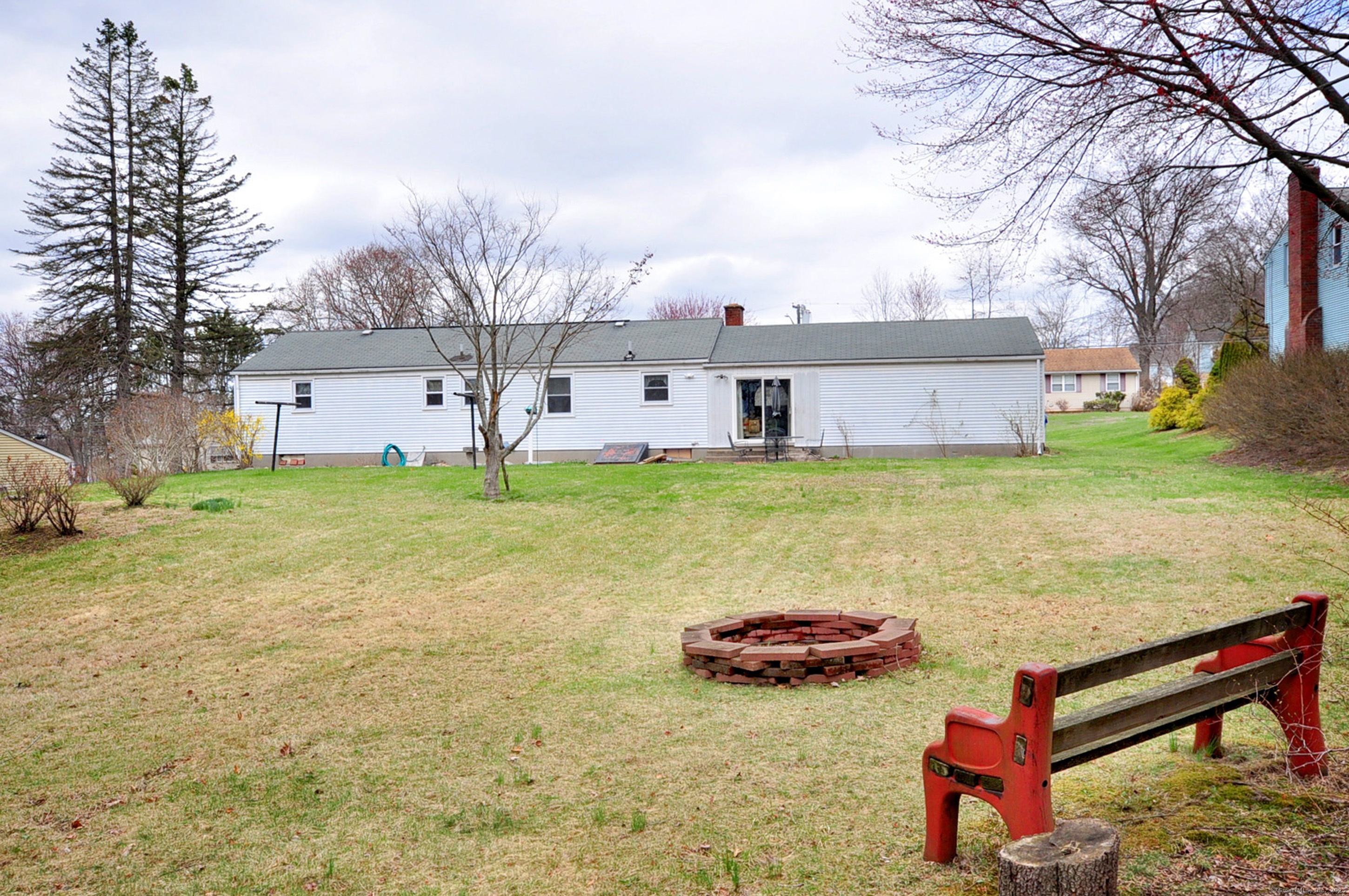 19 Nutmeg Avenue, Enfield, Connecticut image 23
