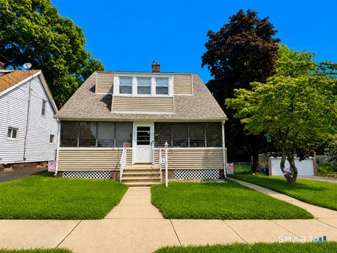 Homes For Sale - 4 Orchard Street<br/> New Haven County, West Haven, CT 06516