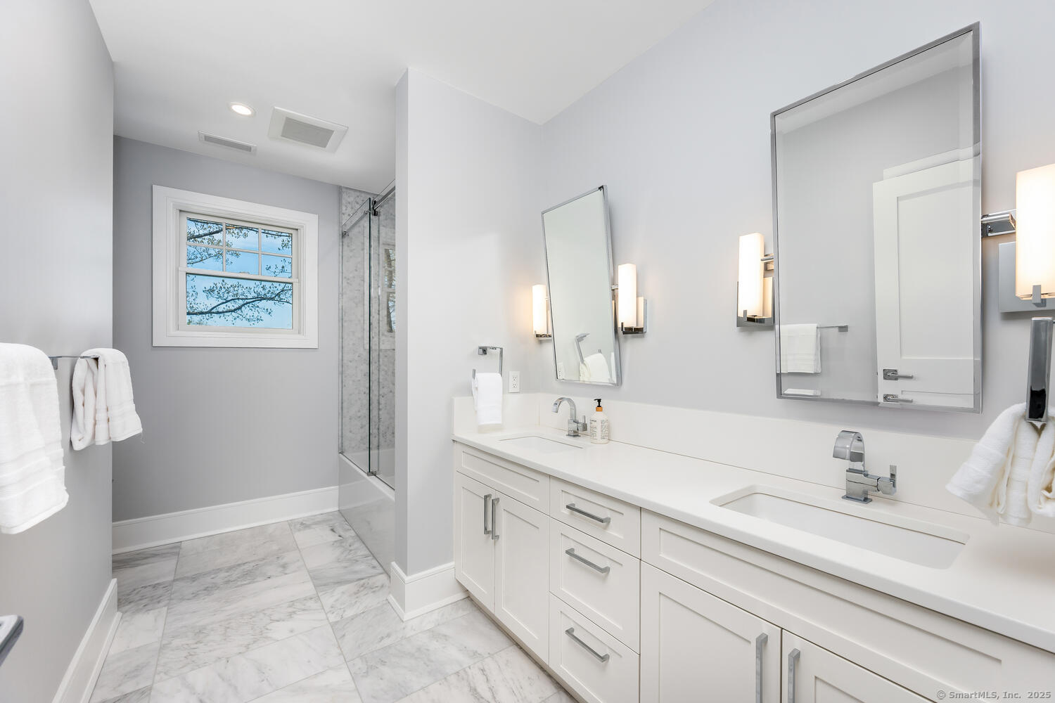 27 Richmond Drive, Darien, Connecticut image 25
