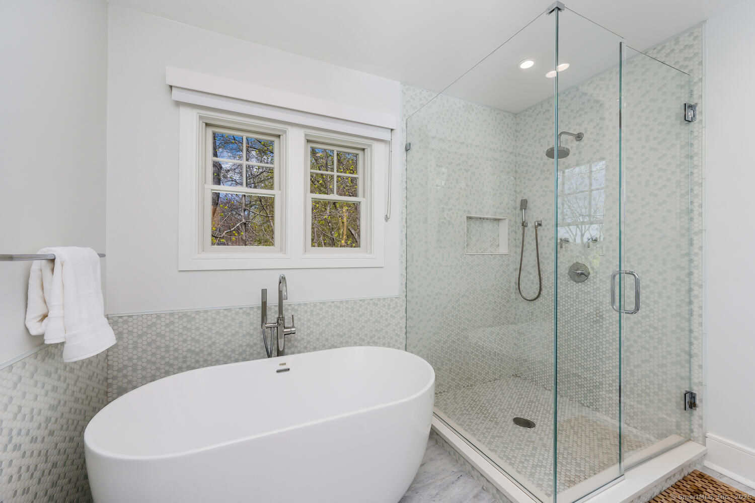 27 Richmond Drive, Darien, Connecticut image 21