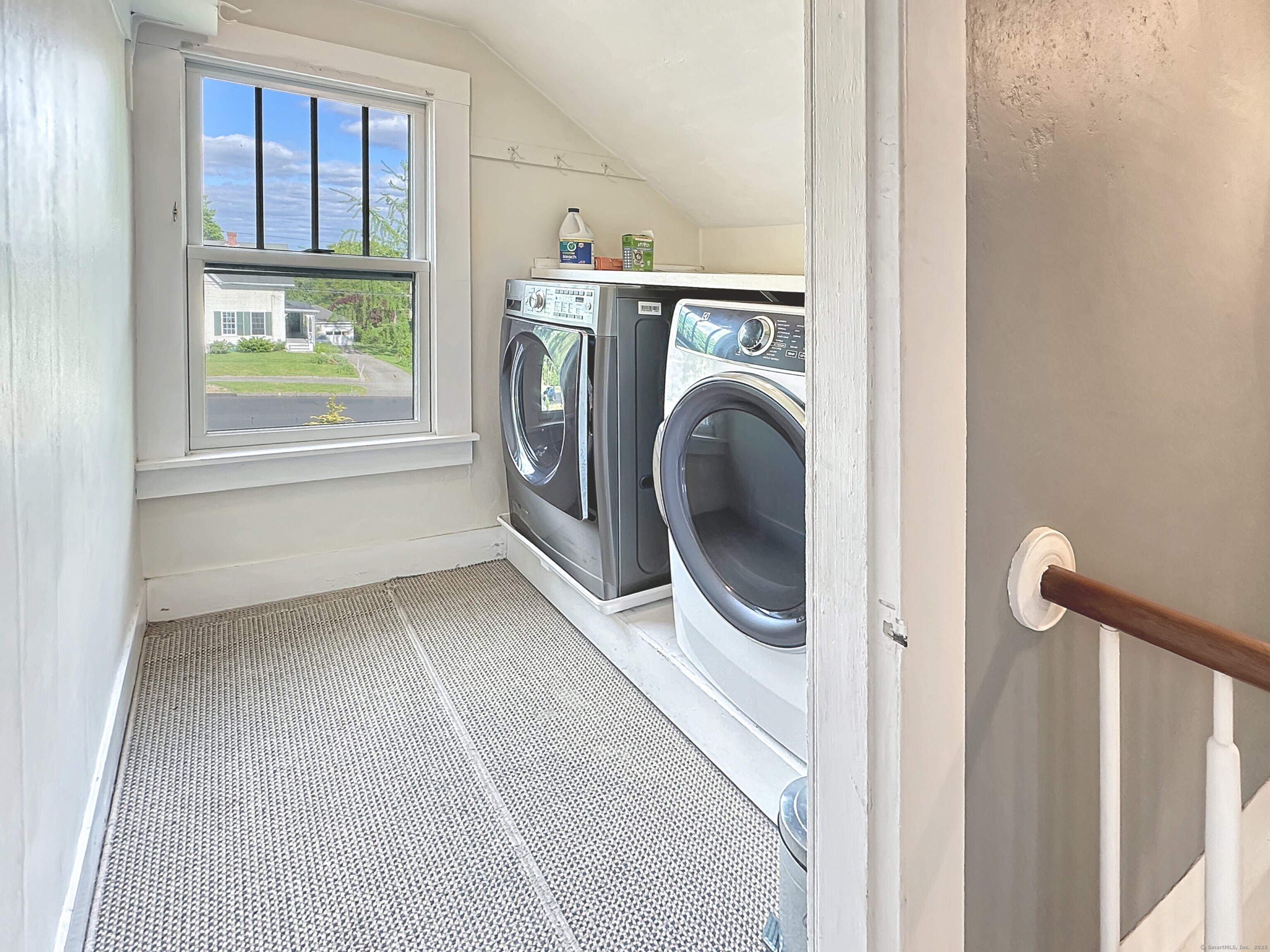 14 W Mystic Avenue, Groton, Connecticut image 32