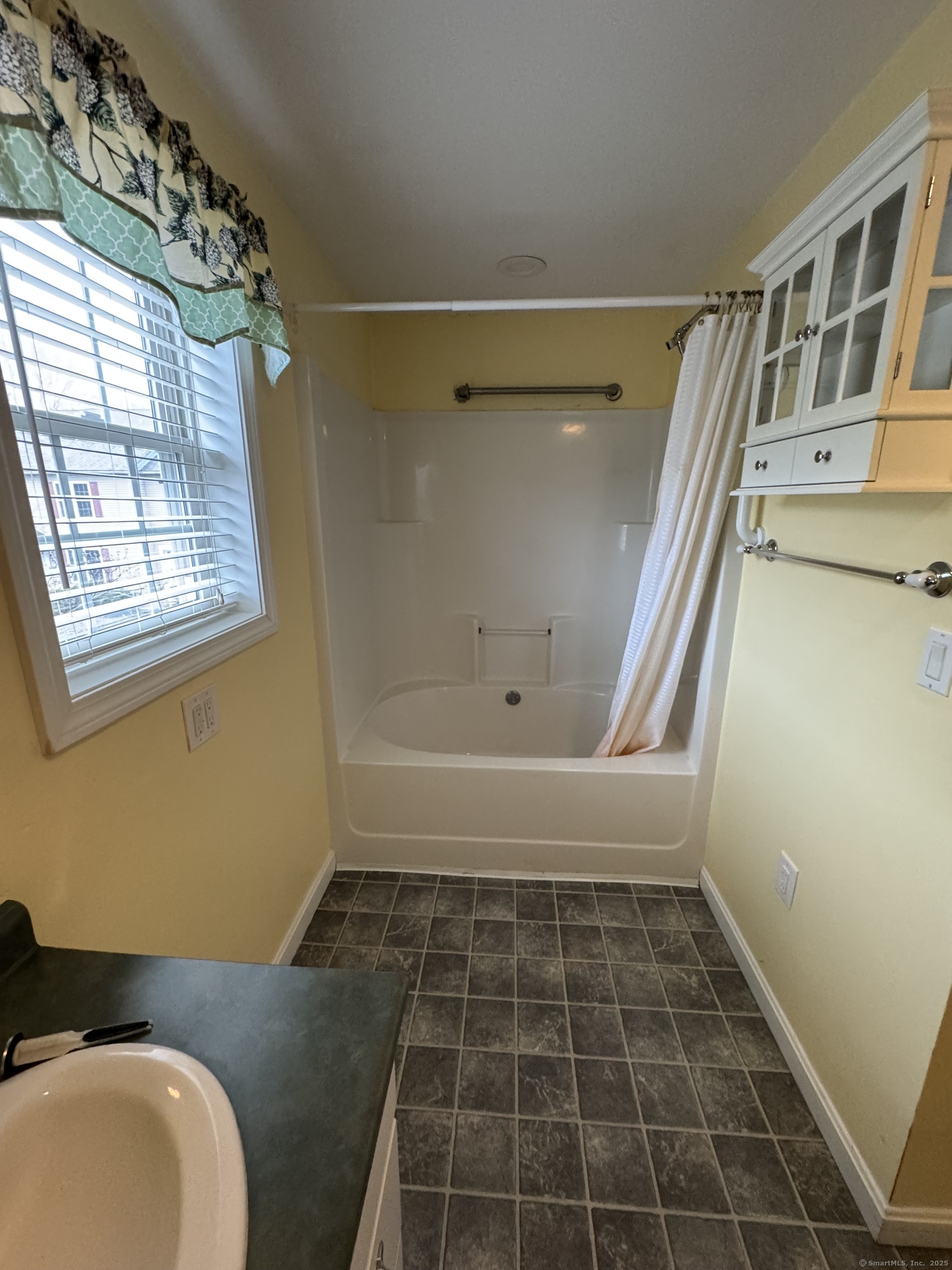 306 Salem Turnpike #10, Norwich, Connecticut image 12