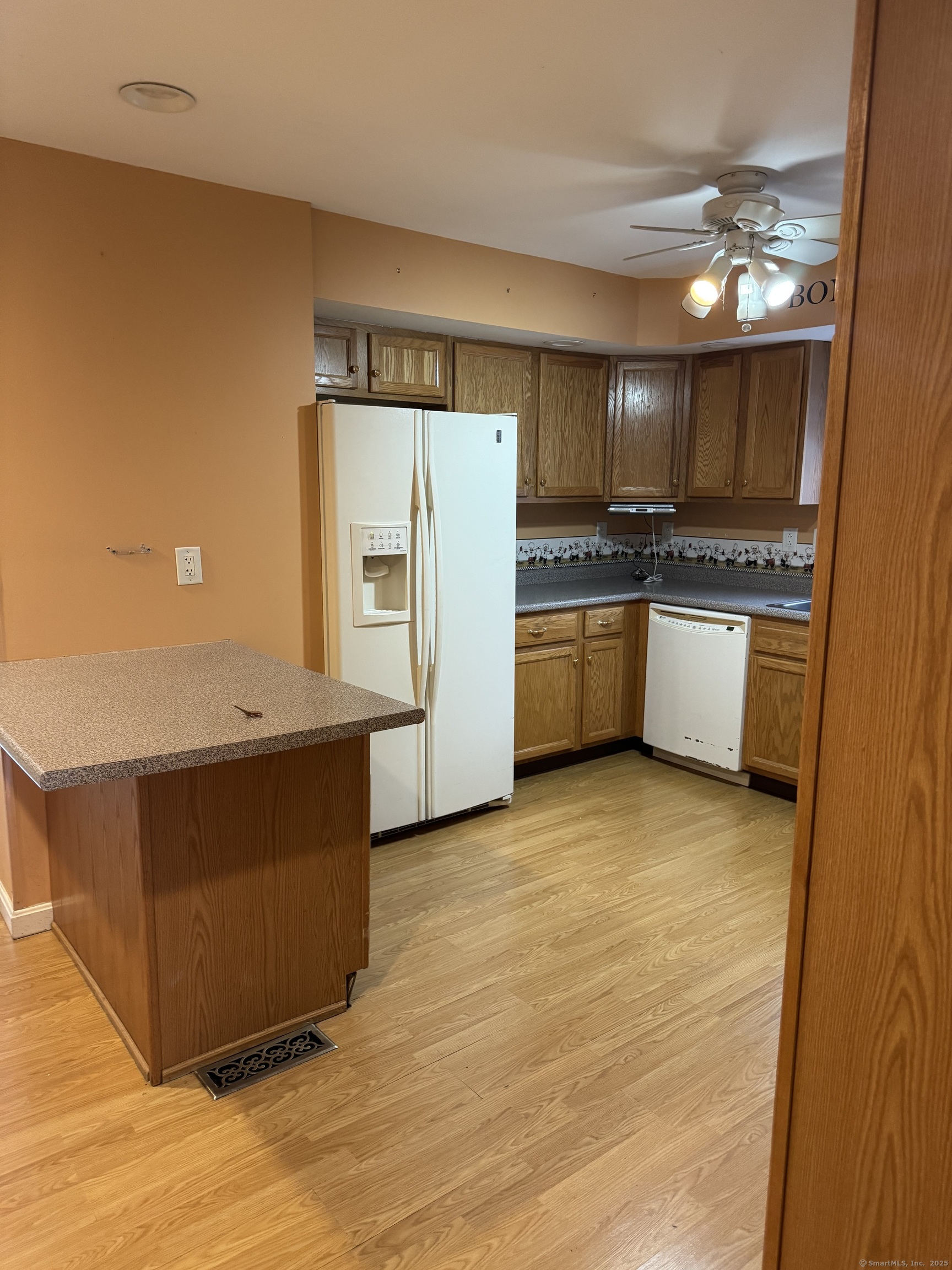 306 Salem Turnpike #10, Norwich, Connecticut image 7