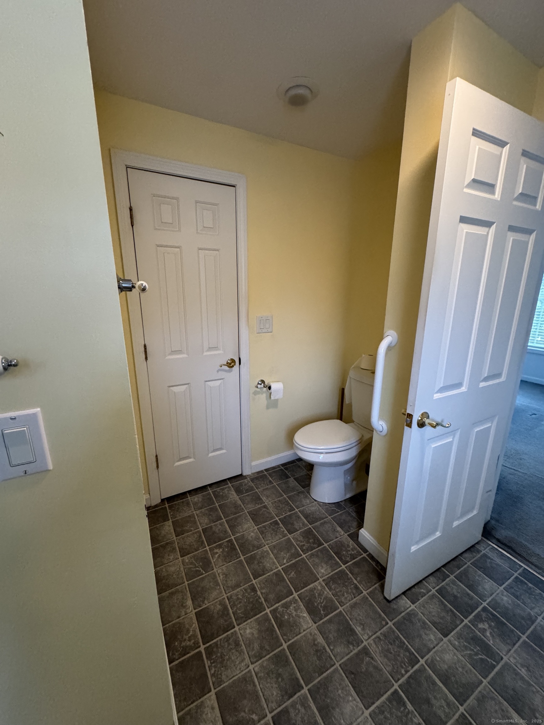 306 Salem Turnpike #10, Norwich, Connecticut image 11