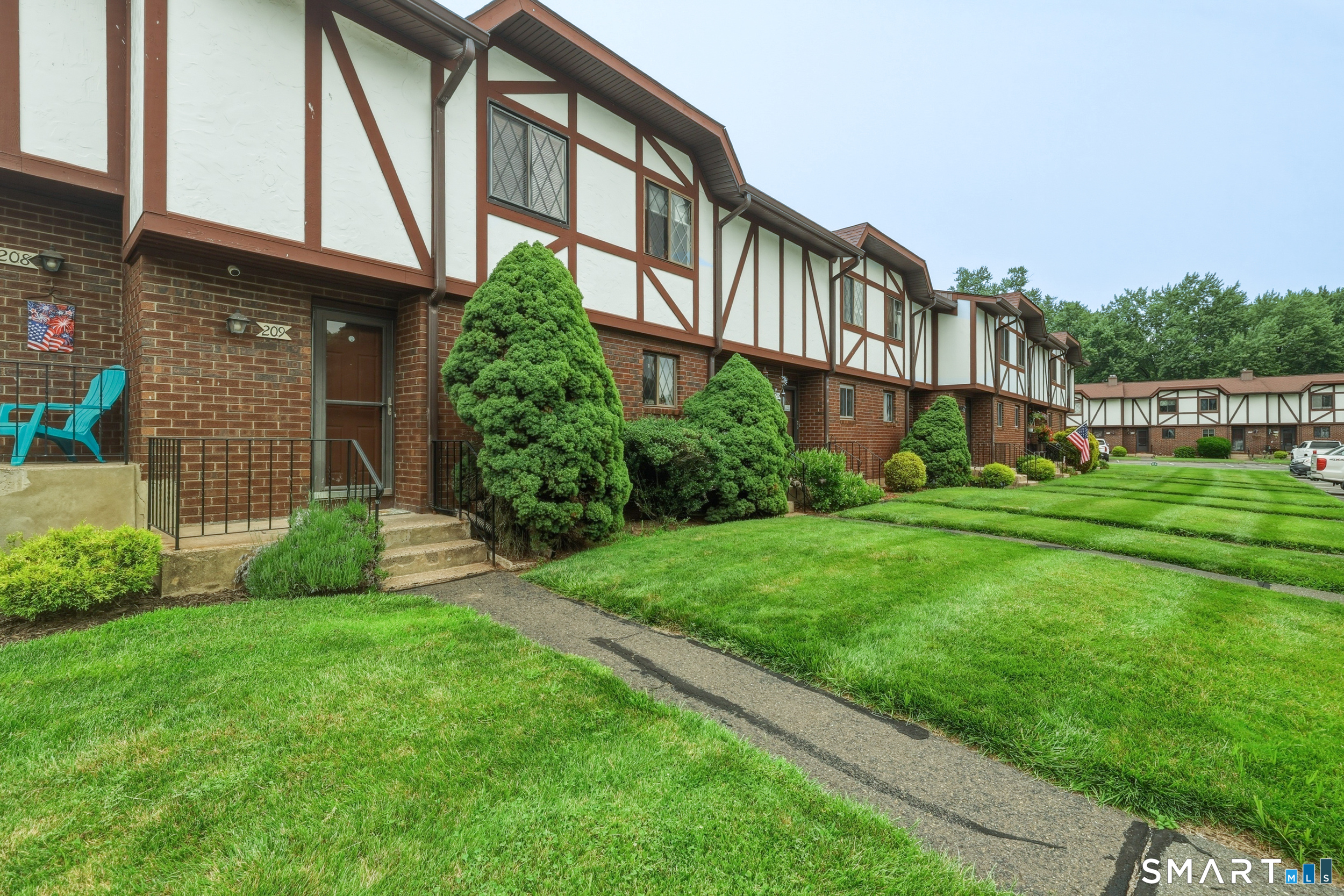 209 Cedar Hollow Drive 209