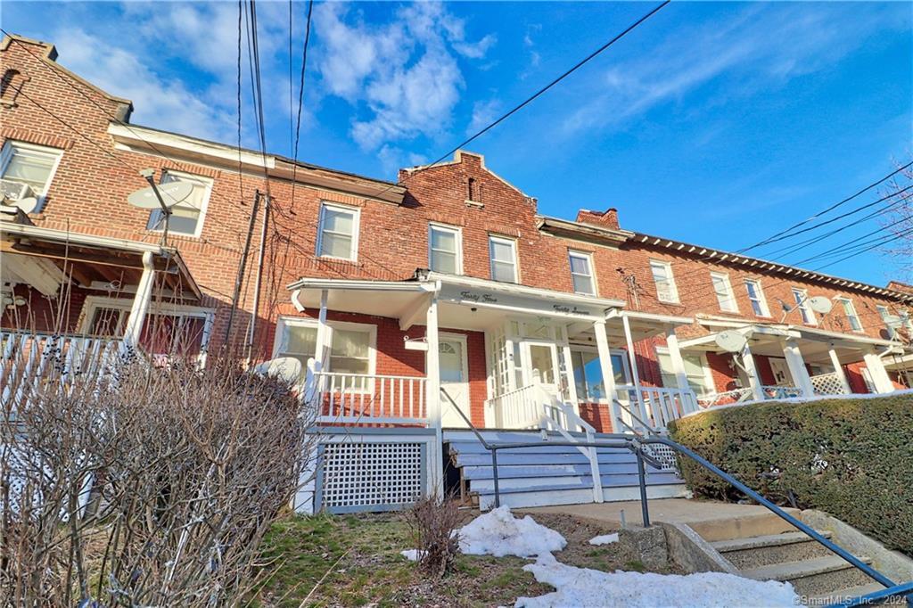 45 Ives Street