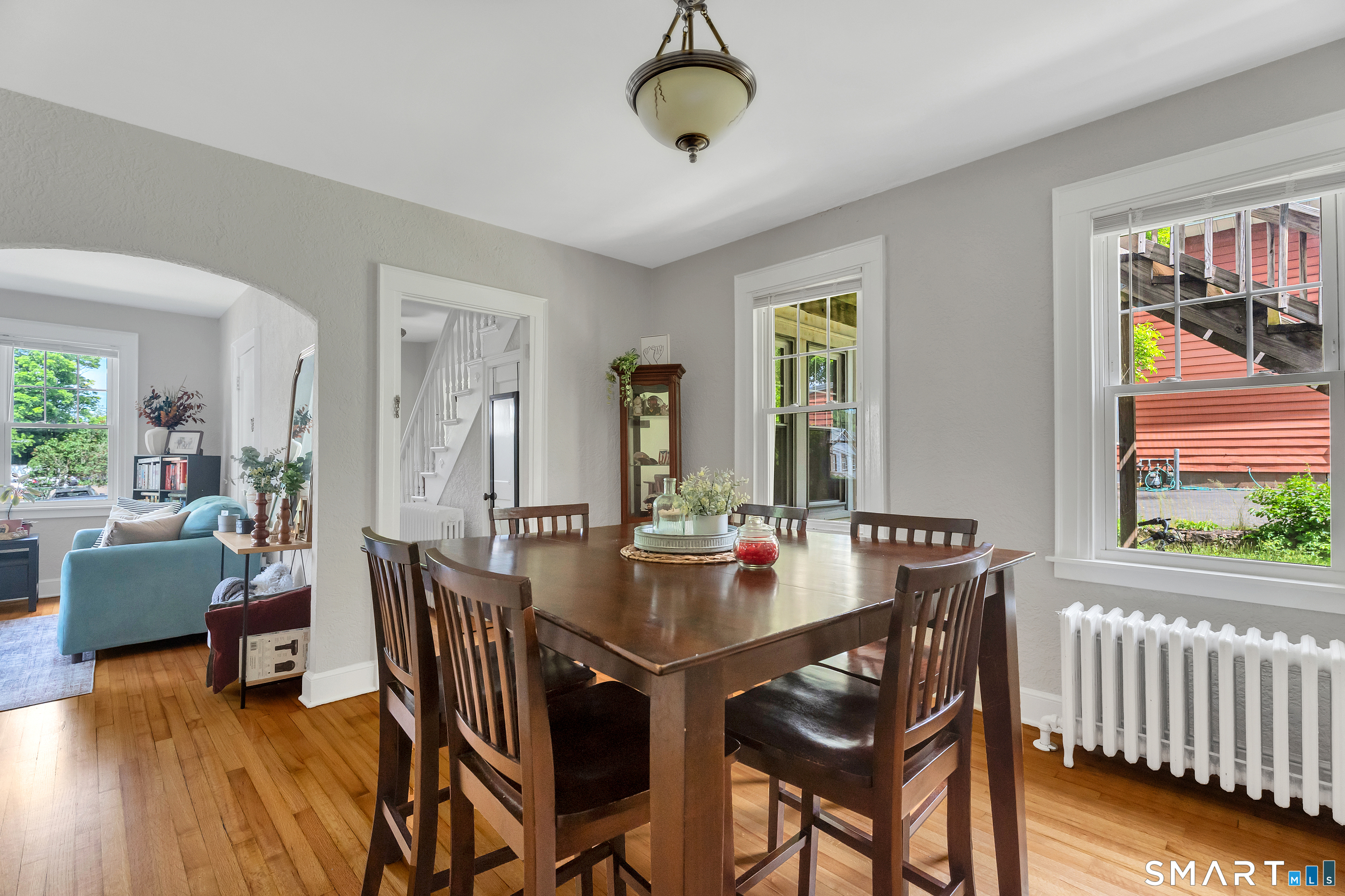22 Hillside Avenue