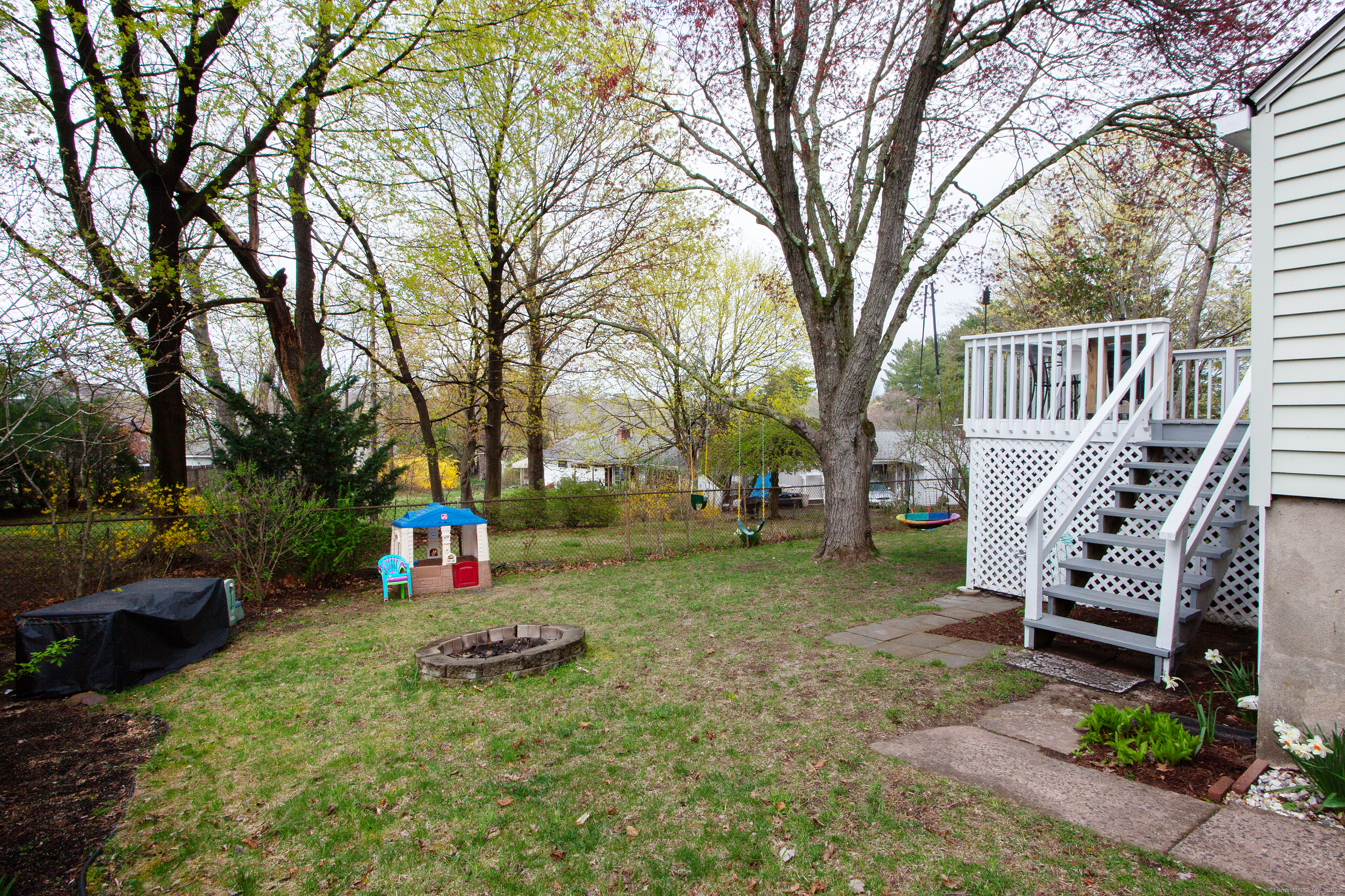 31 Gifford Road, West Hartford, Connecticut image 33