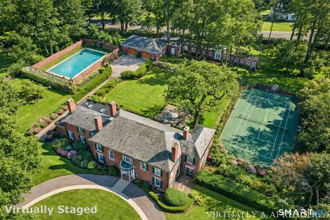 Homes For Sale - 91 Algonquin Road<br/> Fairfield, CT 06825