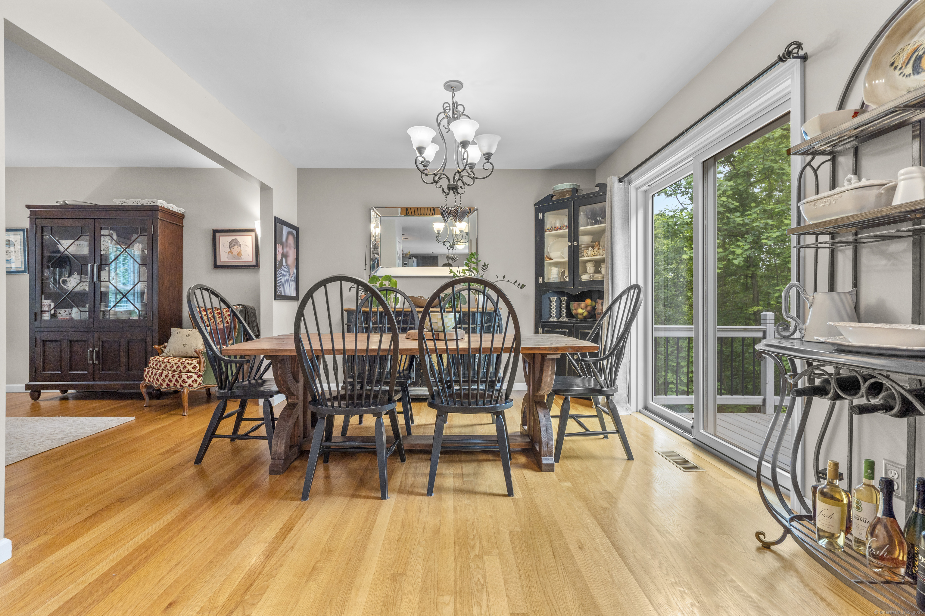 12 Colonial Heights Road, East Haven, Connecticut image 9