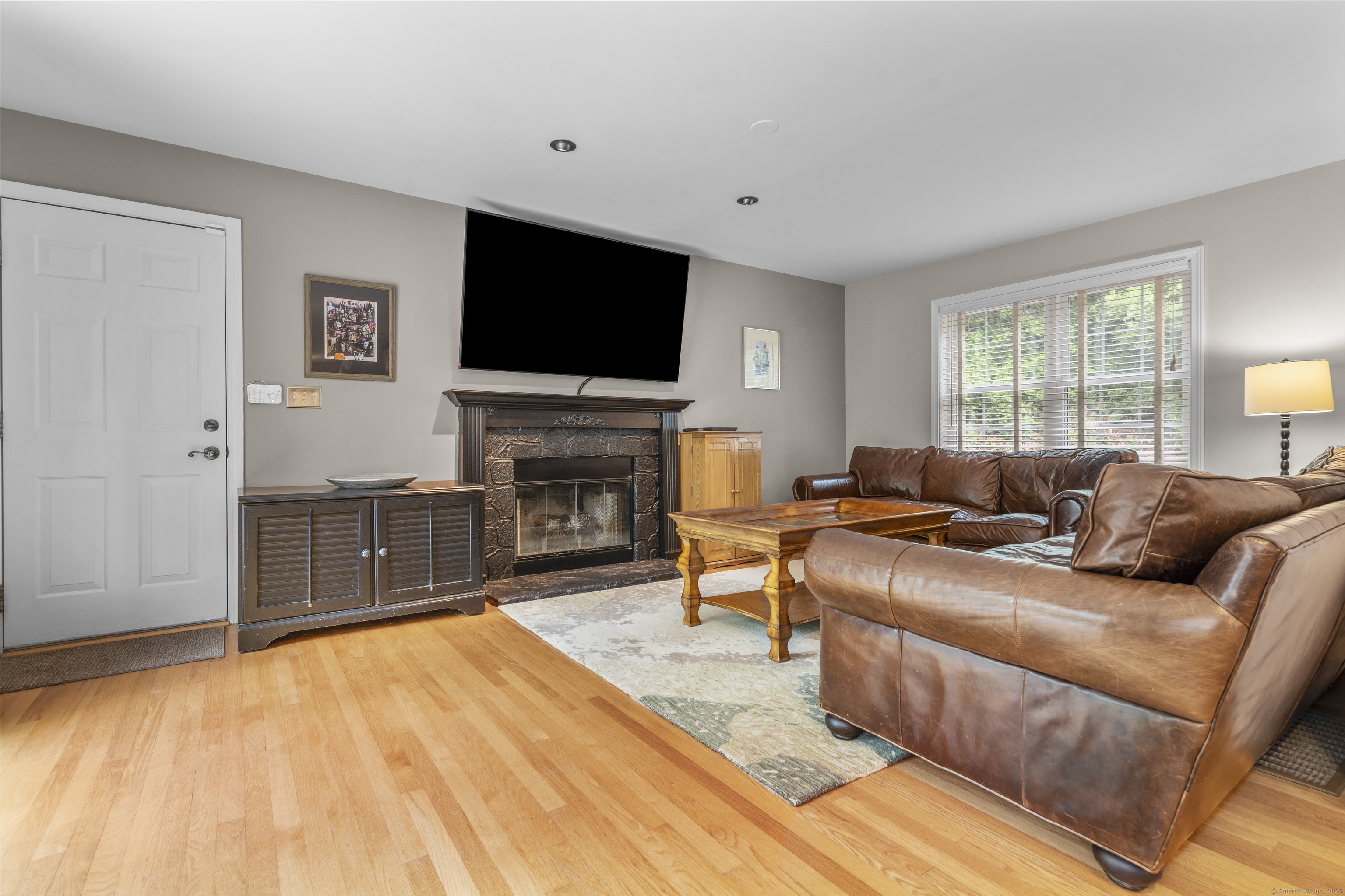 12 Colonial Heights Road, East Haven, Connecticut image 12