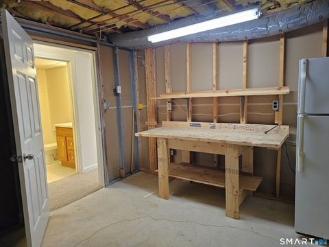 Tiny photo for 9 Putnam Lane #9, Avon, CT 06001 (MLS # 24157084)