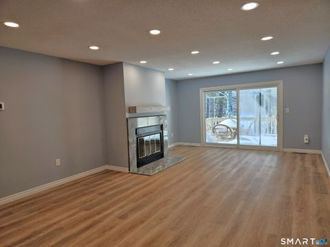 Tiny photo for 9 Putnam Lane #9, Avon, CT 06001 (MLS # 24157084)