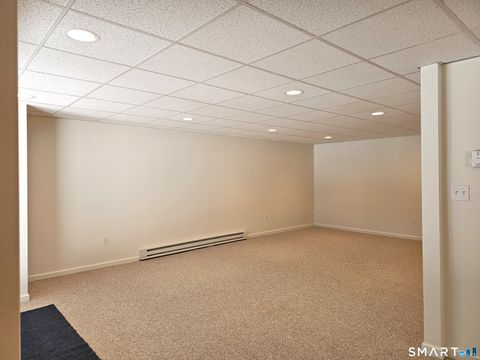 Tiny photo for 9 Putnam Lane #9, Avon, CT 06001 (MLS # 24157084)