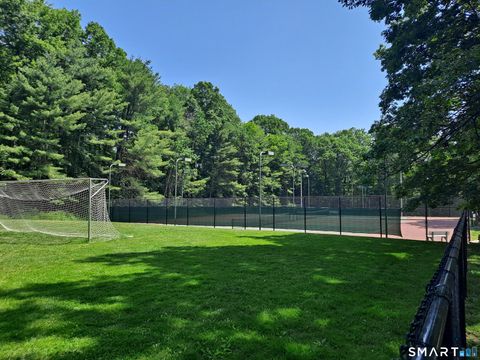 Tiny photo for 9 Putnam Lane #9, Avon, CT 06001 (MLS # 24157084)