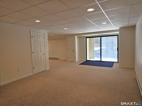 Tiny photo for 9 Putnam Lane #9, Avon, CT 06001 (MLS # 24157084)