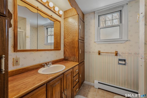 Tiny photo for 58 Sunnyside Avenue, Norwich, CT 06360 (MLS # 24145470)