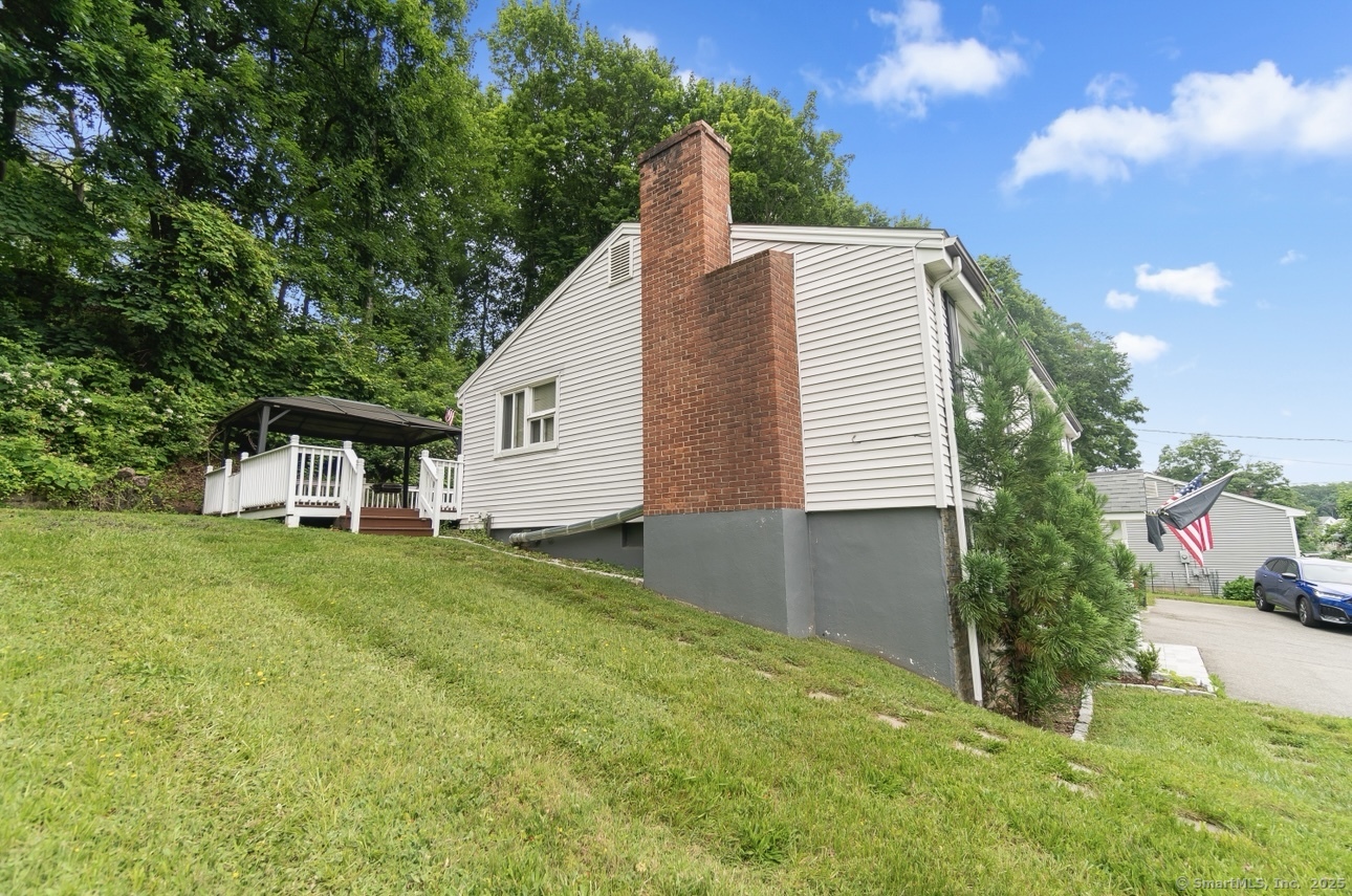 61 Allen Avenue
