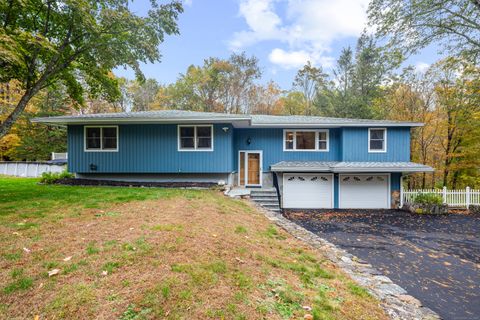 Tiny photo for 44 Obtuse Road N, Brookfield, CT 06804 (MLS # 24134225)