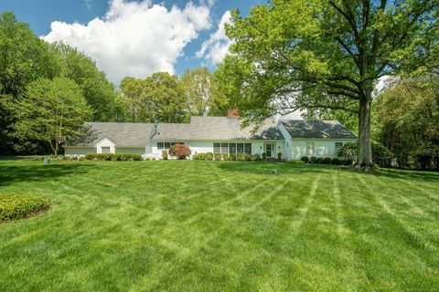 93 Adams Lane New Canaan CT 06840