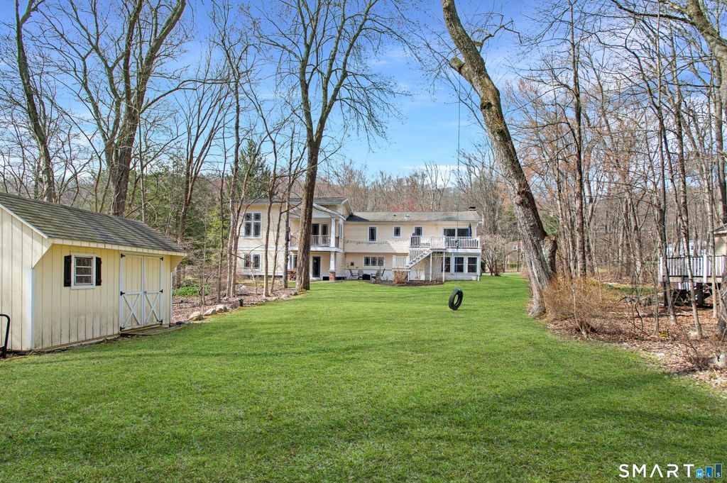 Photo of 61 Ashbee Lane, Ridgefield, CT 06877 (MLS # 24158096)