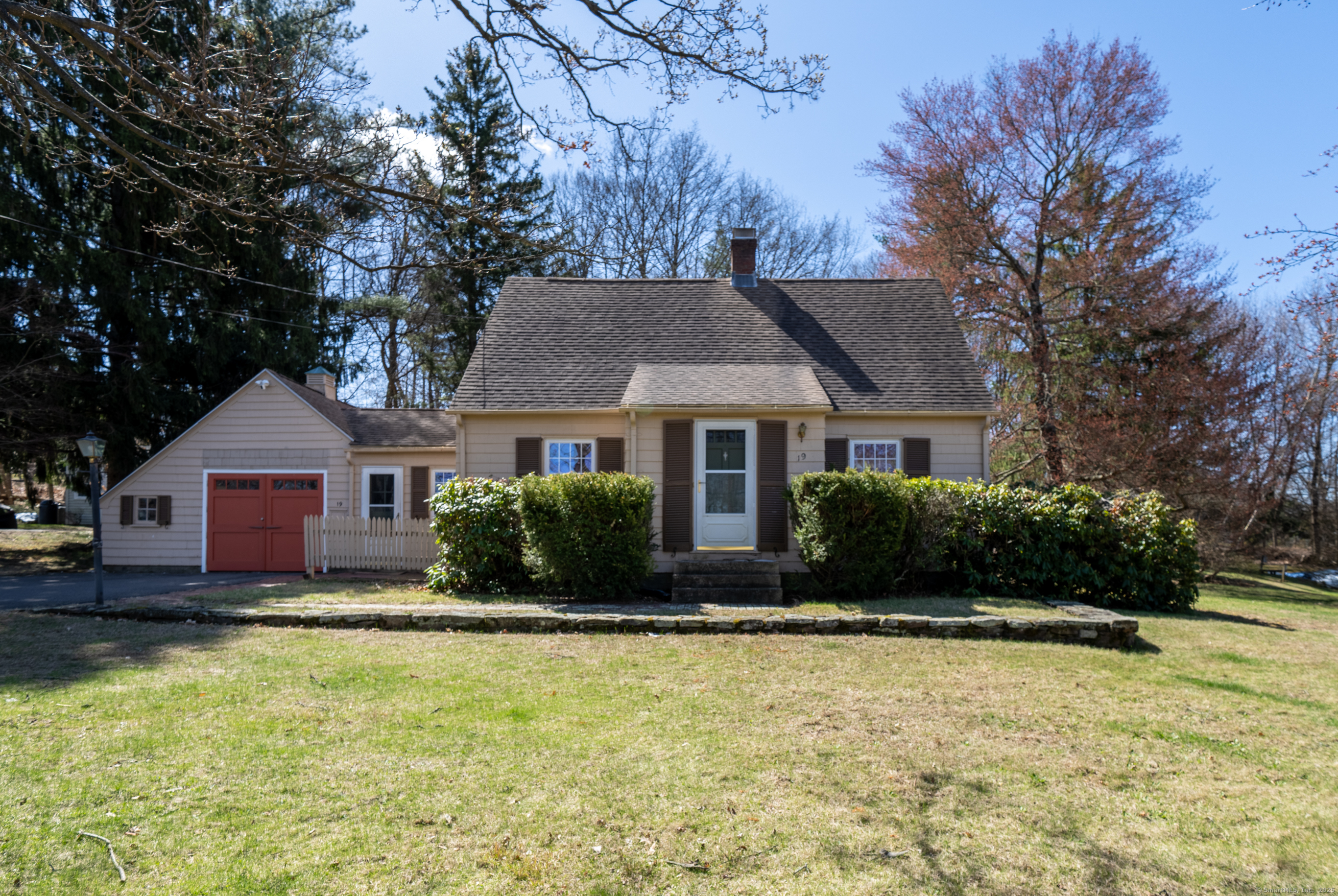 19 Woodruff Lane, Berlin, Connecticut image 1