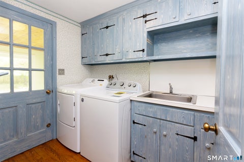 Tiny photo for 225 Westmont Street, West Hartford, CT 06117 (MLS # 24207367)