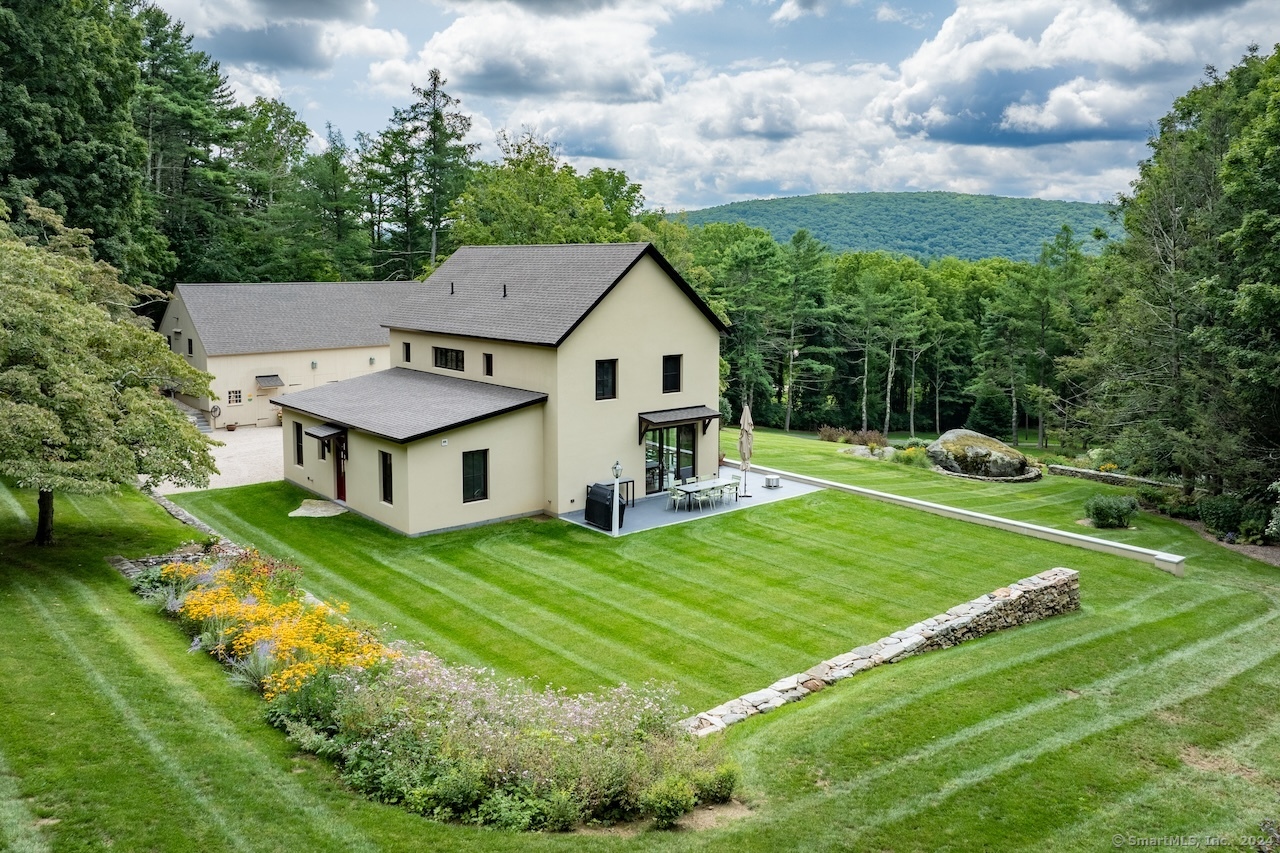 Property for Sale at Under Mountain Road, Canaan, Connecticut - Bedrooms: 3 
Bathrooms: 3 
Rooms: 7  - $2,895,000