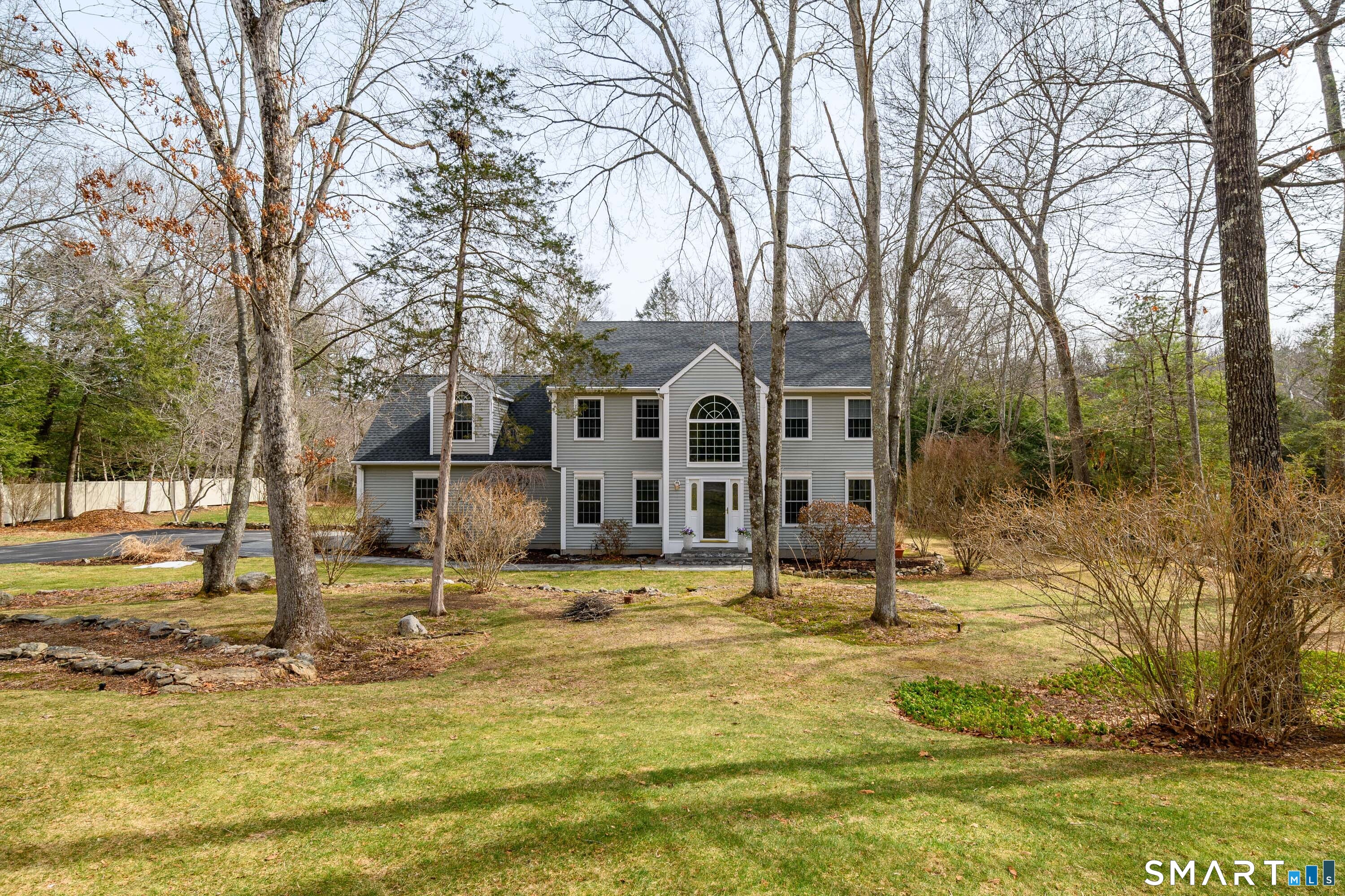 10 Sweetbriar Lane