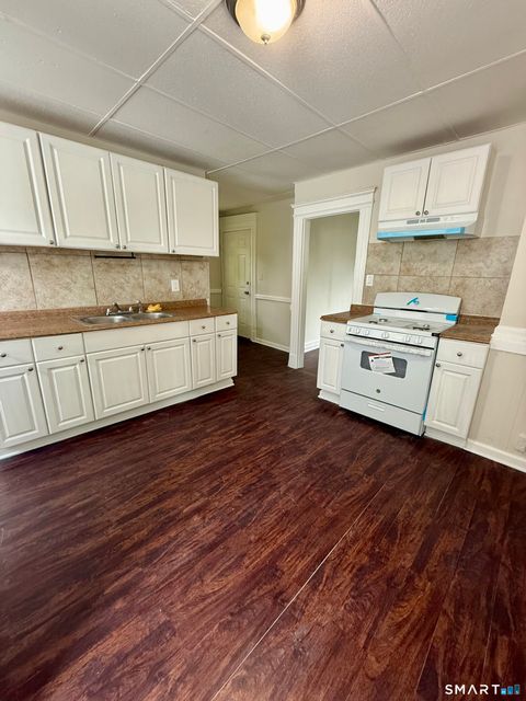 Photo of 140 Orange Street, Waterbury, CT 06704 (MLS # 24172674)