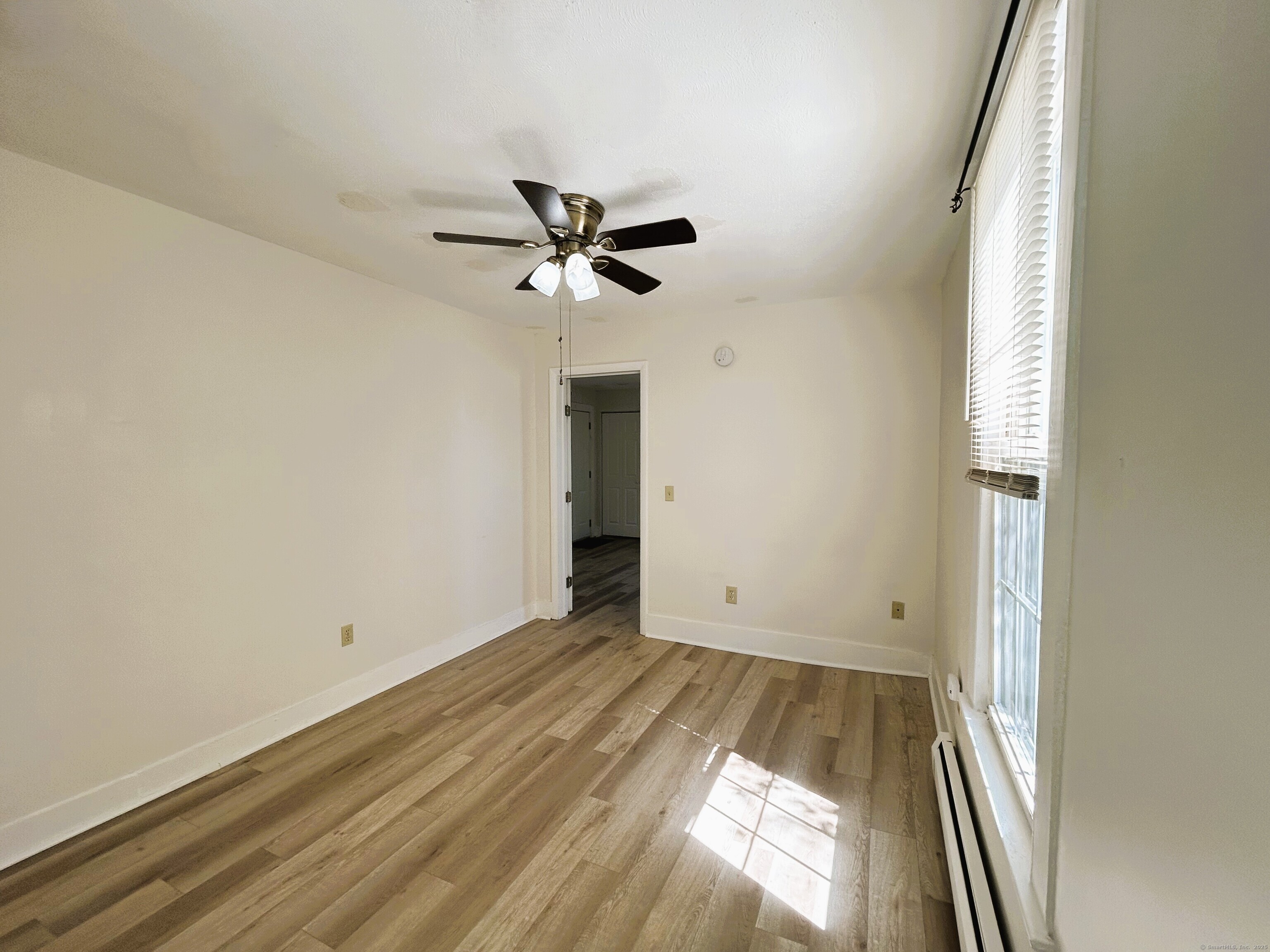 Middletown, Connecticut 06457, United States, 1 Bedroom Bedrooms, ,1 BathroomBathrooms,Residential,Active,203122