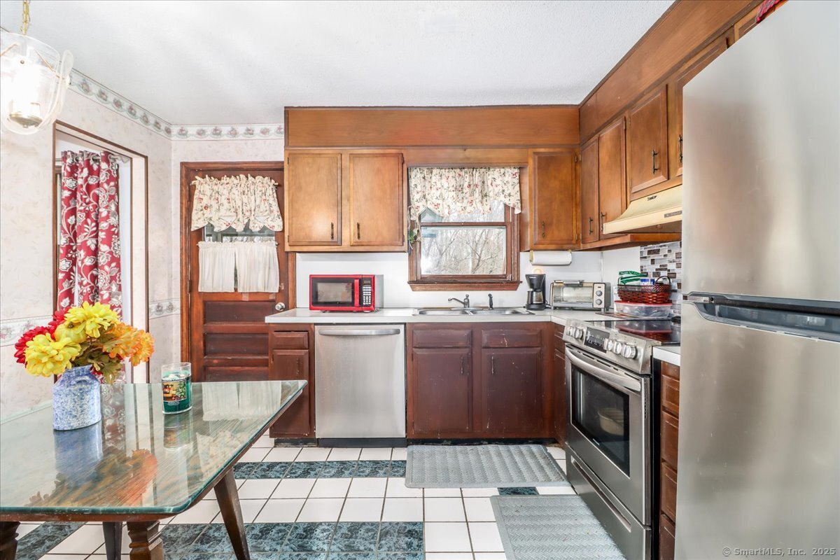 31 Branch Hill Road, Preston, Connecticut image 10