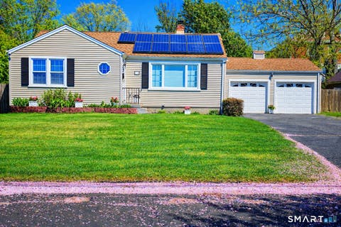 Homes For Sale - 174 Light Street<br/> Stratford, CT 06614