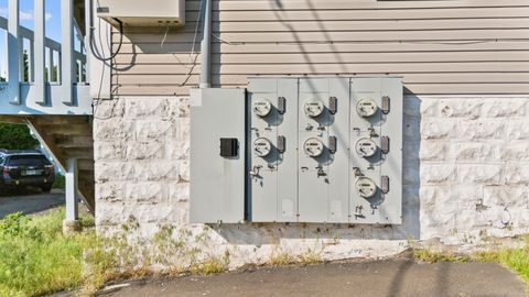 Tiny photo for 728 Quinnipiac Avenue, New Haven, CT 06513 (MLS # 24102078)