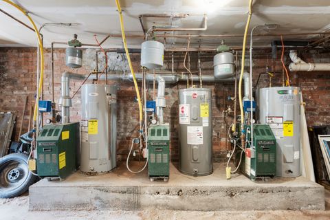 Tiny photo for 728 Quinnipiac Avenue, New Haven, CT 06513 (MLS # 24102078)