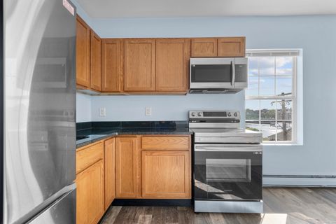 Tiny photo for 728 Quinnipiac Avenue, New Haven, CT 06513 (MLS # 24102078)