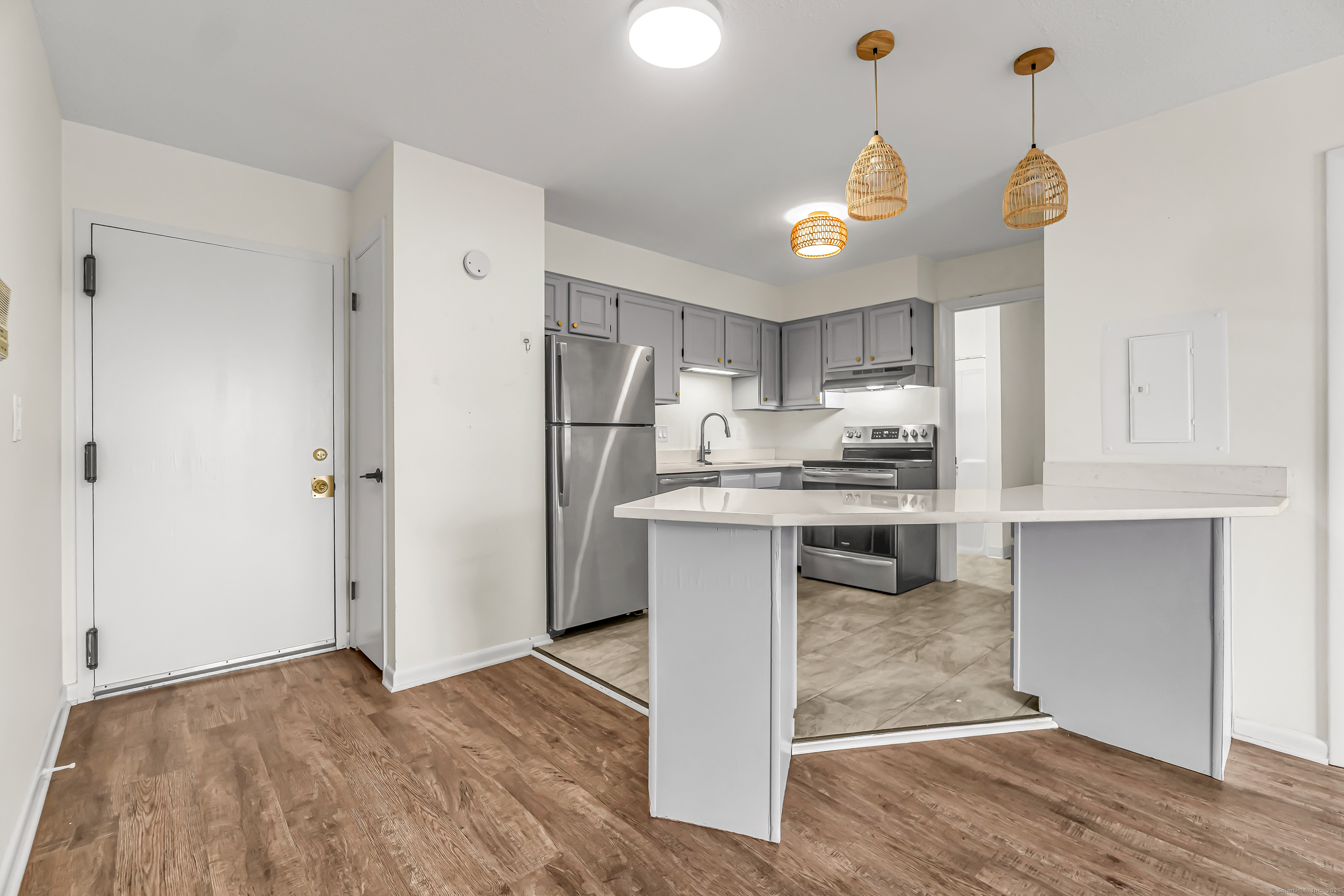 115 Short Beach Road 104