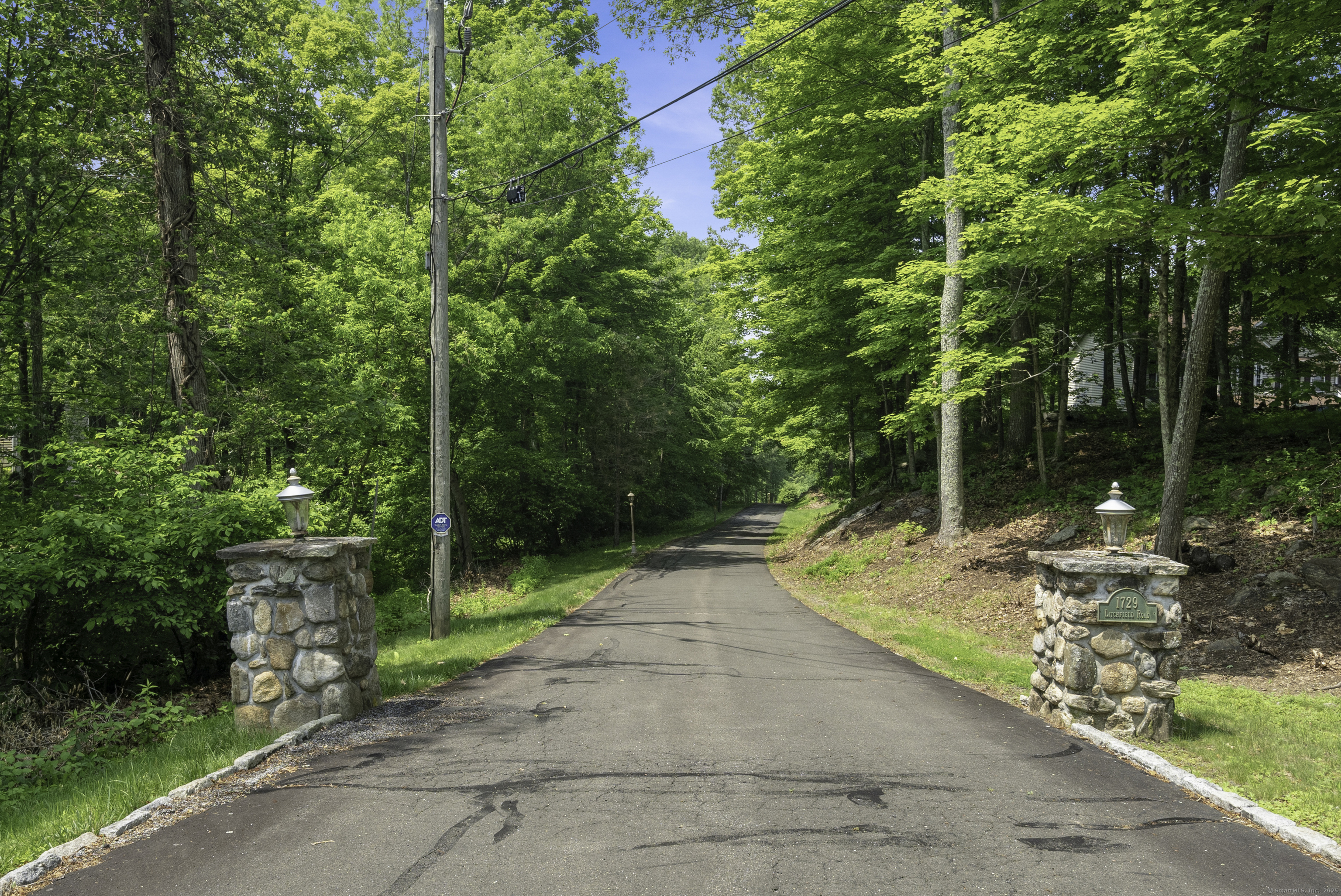 1729 Litchfield Road
