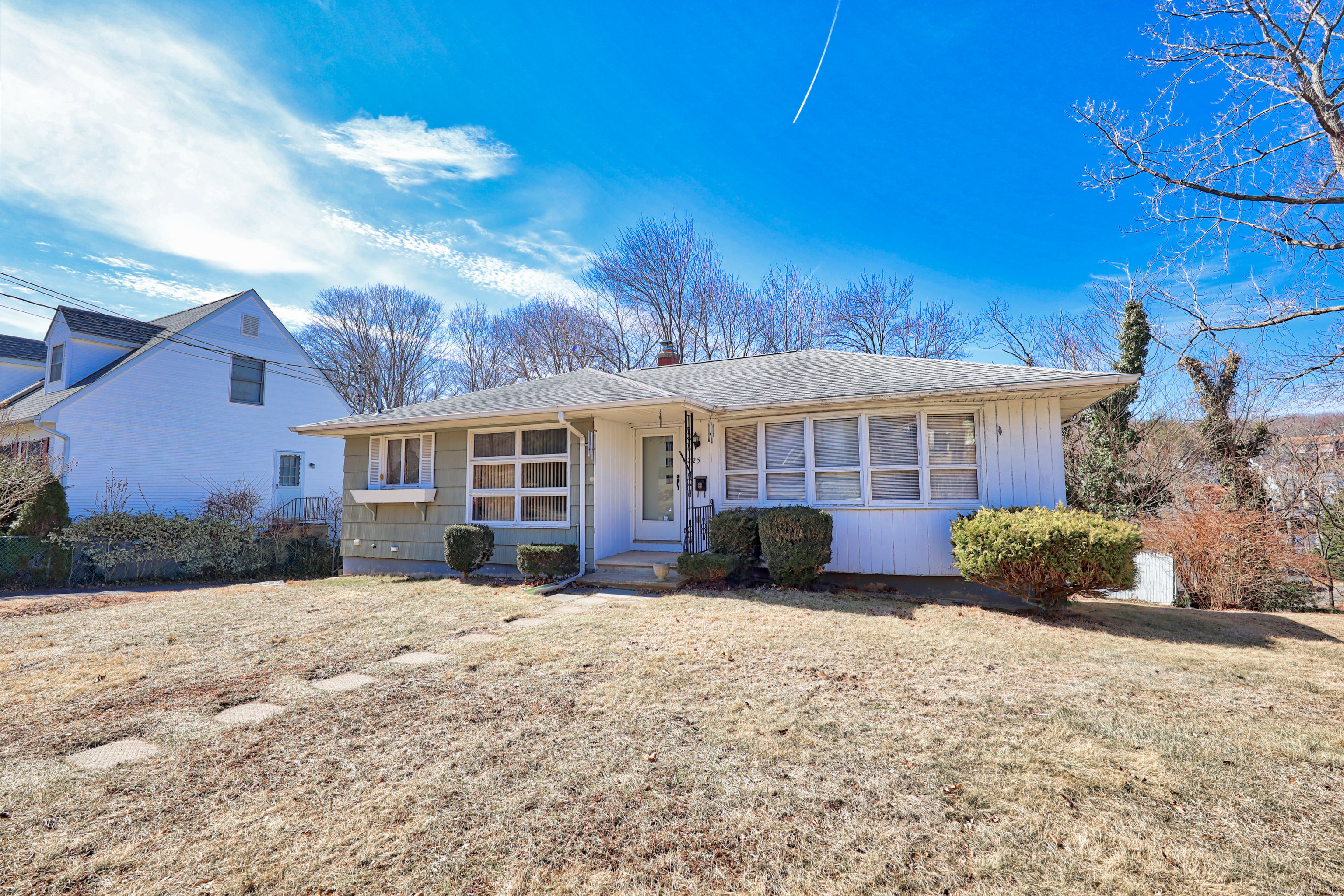 225 Academy Avenue, Waterbury, Connecticut image 1
