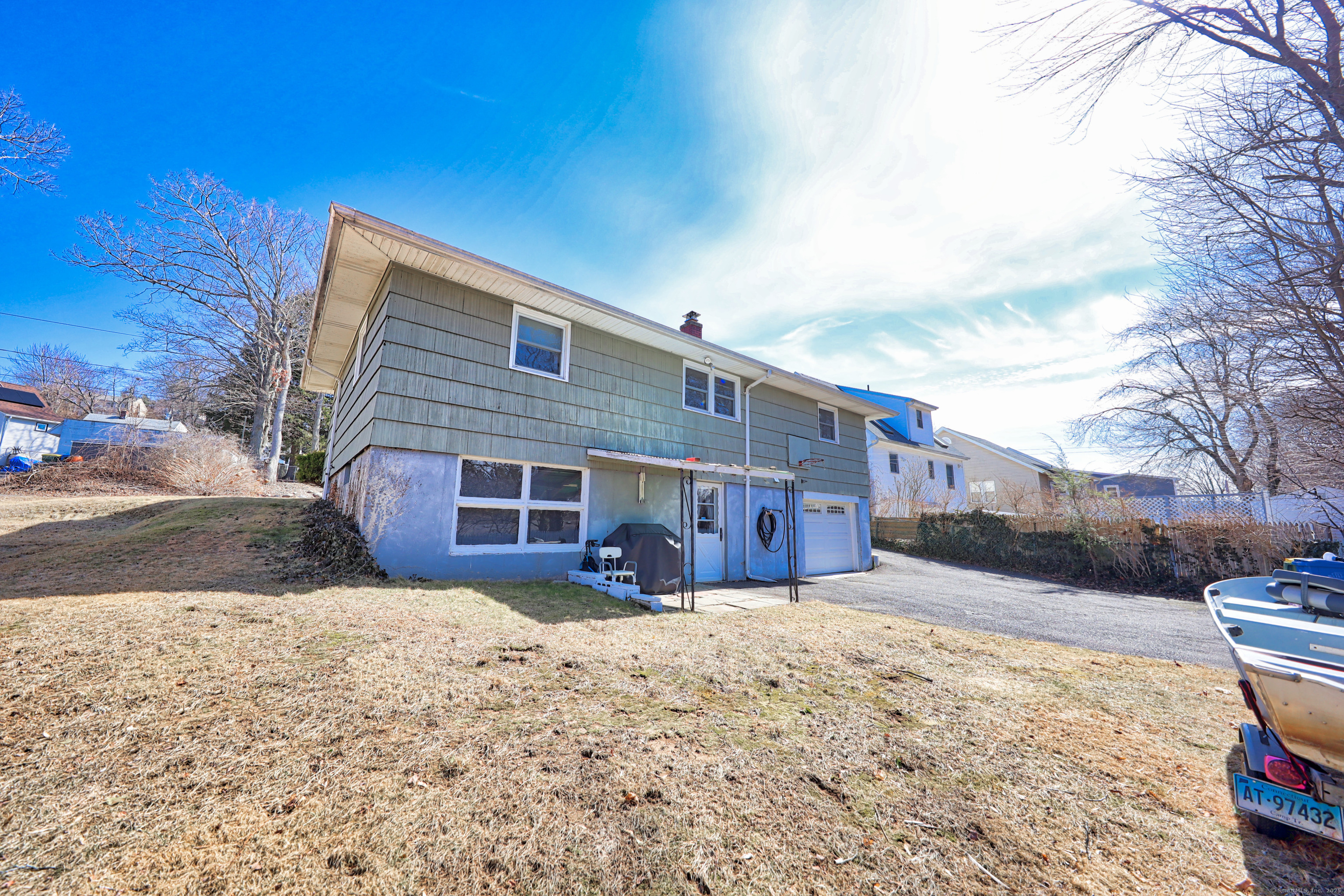 225 Academy Avenue, Waterbury, Connecticut image 24