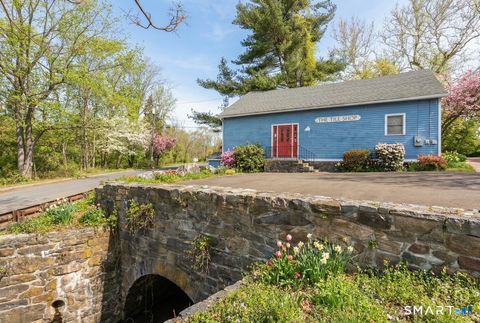 51 Mill Road Guilford CT 06437