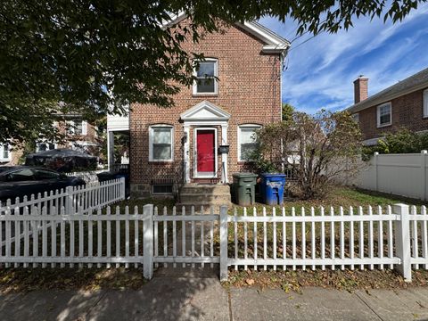 Tiny photo for 677 Boston Avenue, Bridgeport, CT 06610 (MLS # 24134377)