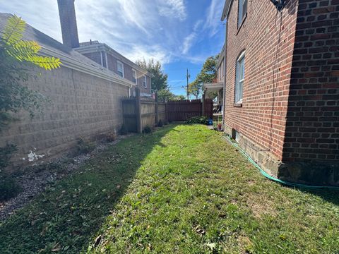 Tiny photo for 677 Boston Avenue, Bridgeport, CT 06610 (MLS # 24134377)