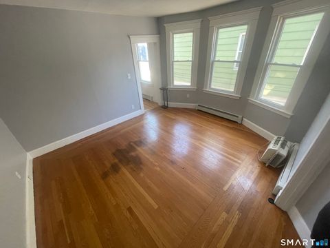 Multifamily For Rent - 89 Beacon Street #2ND FLOOR<br/> Hamden, CT 06514