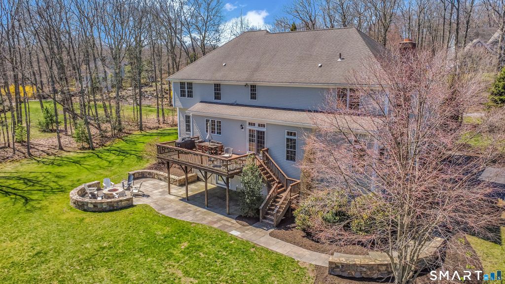 Photo of 2 Somerset Lane, Newtown, CT 06482 (MLS # 24168488)