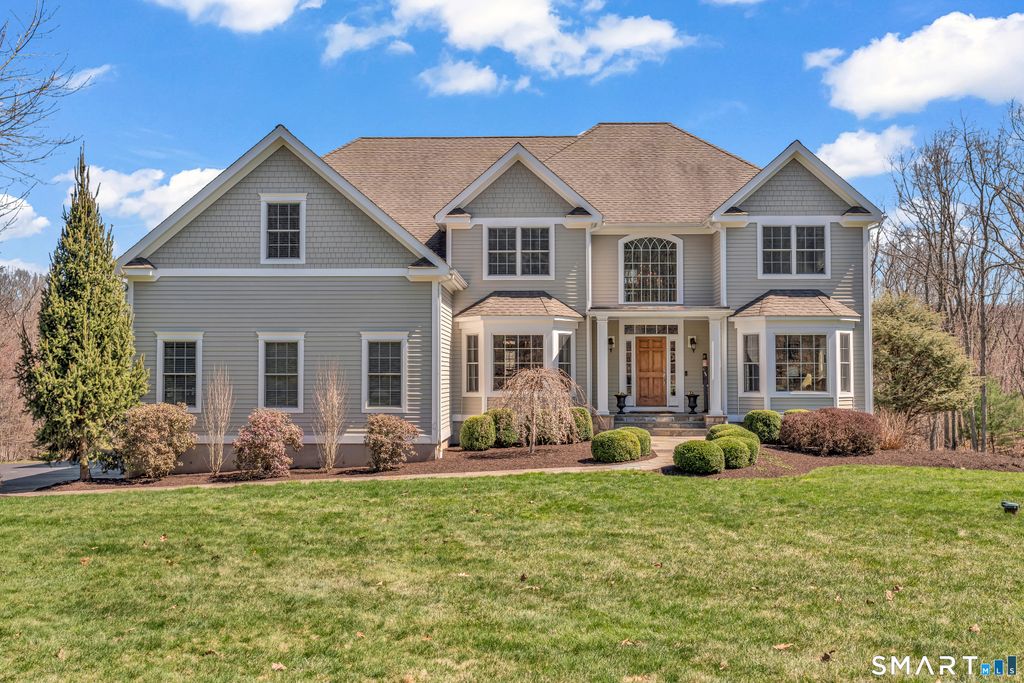 Photo of 2 Somerset Lane, Newtown, CT 06482 (MLS # 24168488)